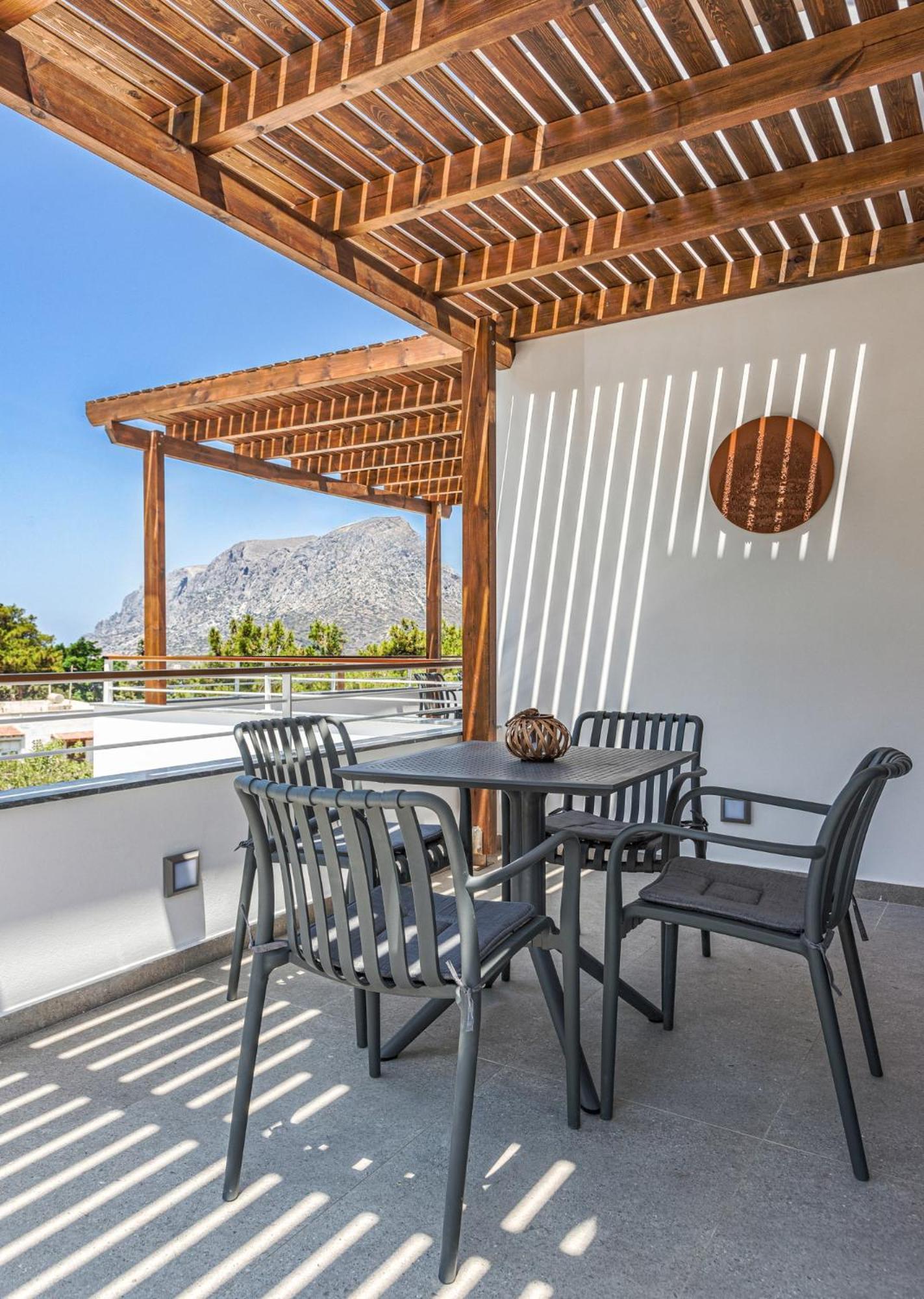 Galma Luxury Homes Kalymnos Town Exterior foto